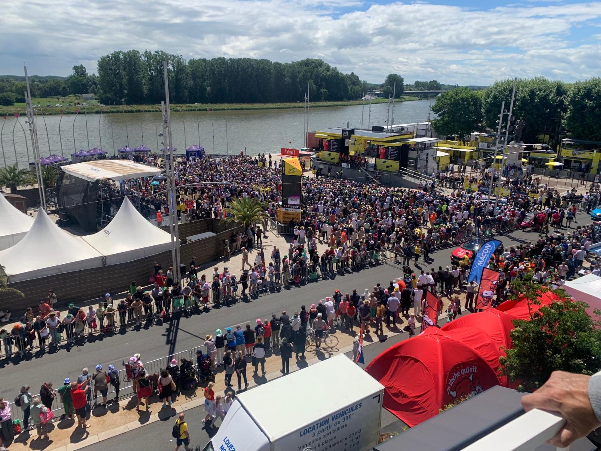 Appartement Neuf, Vue Sur Saone Mâcon Eksteriør billede